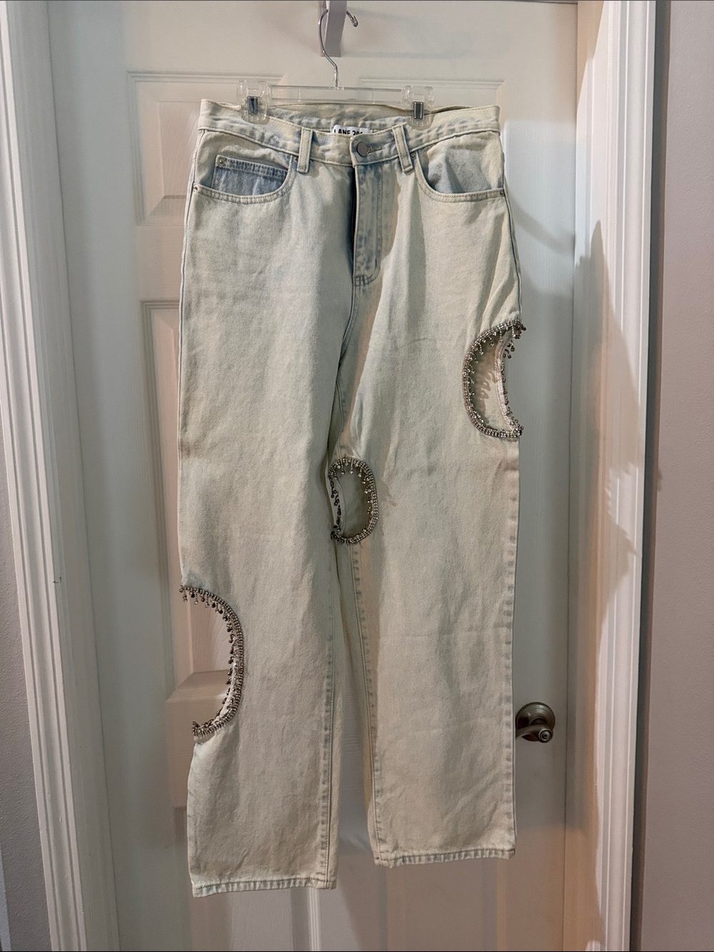 Straight Leg Light Cream Jeans with Rhinestone Cutouts